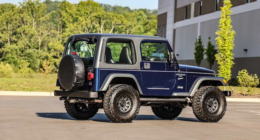 2002 Jeep TJ Wrangler - Image 3 of 31