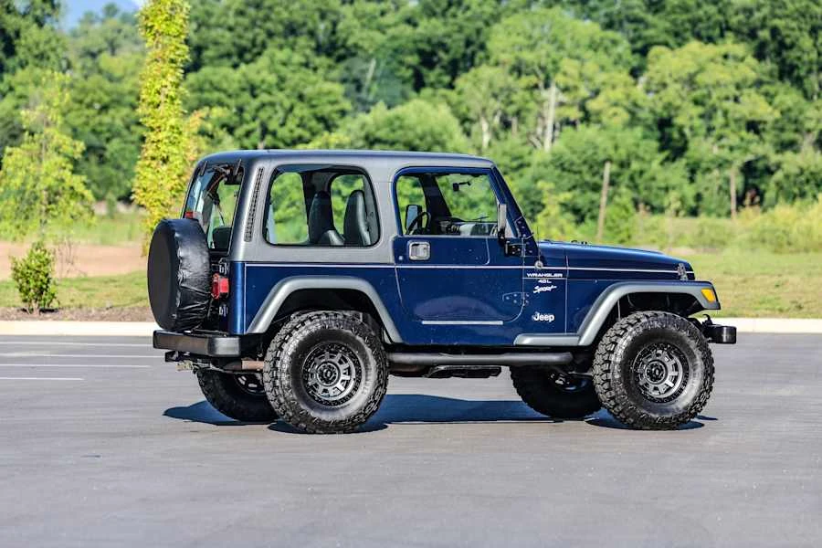 2002 Jeep TJ Wrangler - Image 6 of 31