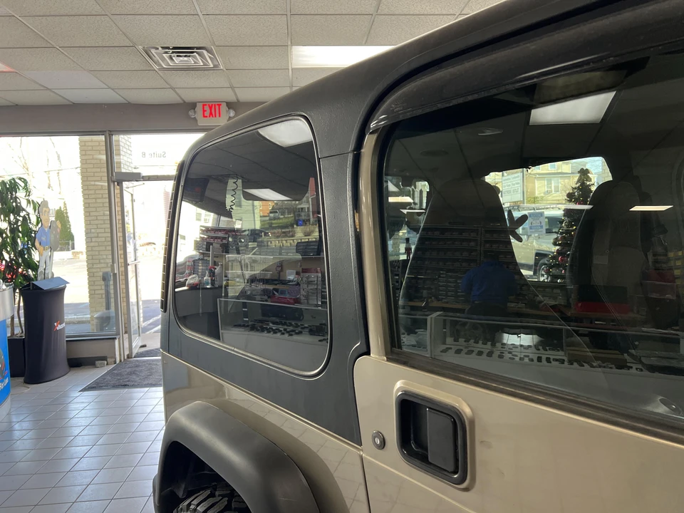 2002 Jeep TJ Wrangler - Image 26 of 31