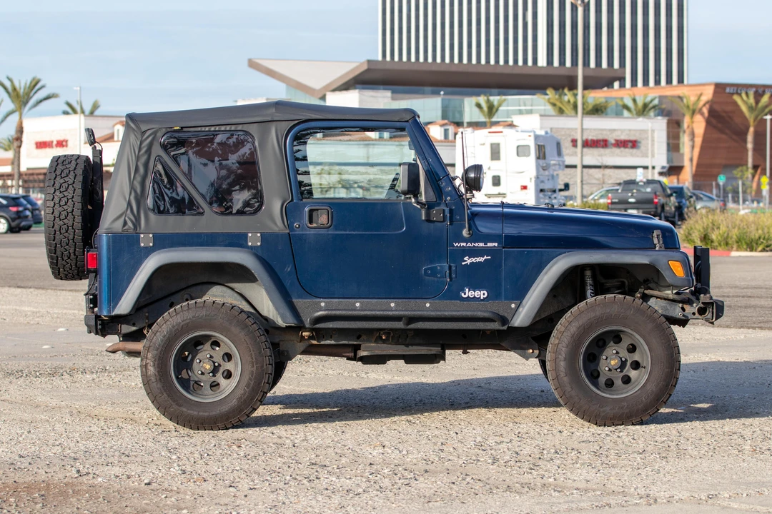 2002 Jeep TJ Wrangler - Image 15 of 31