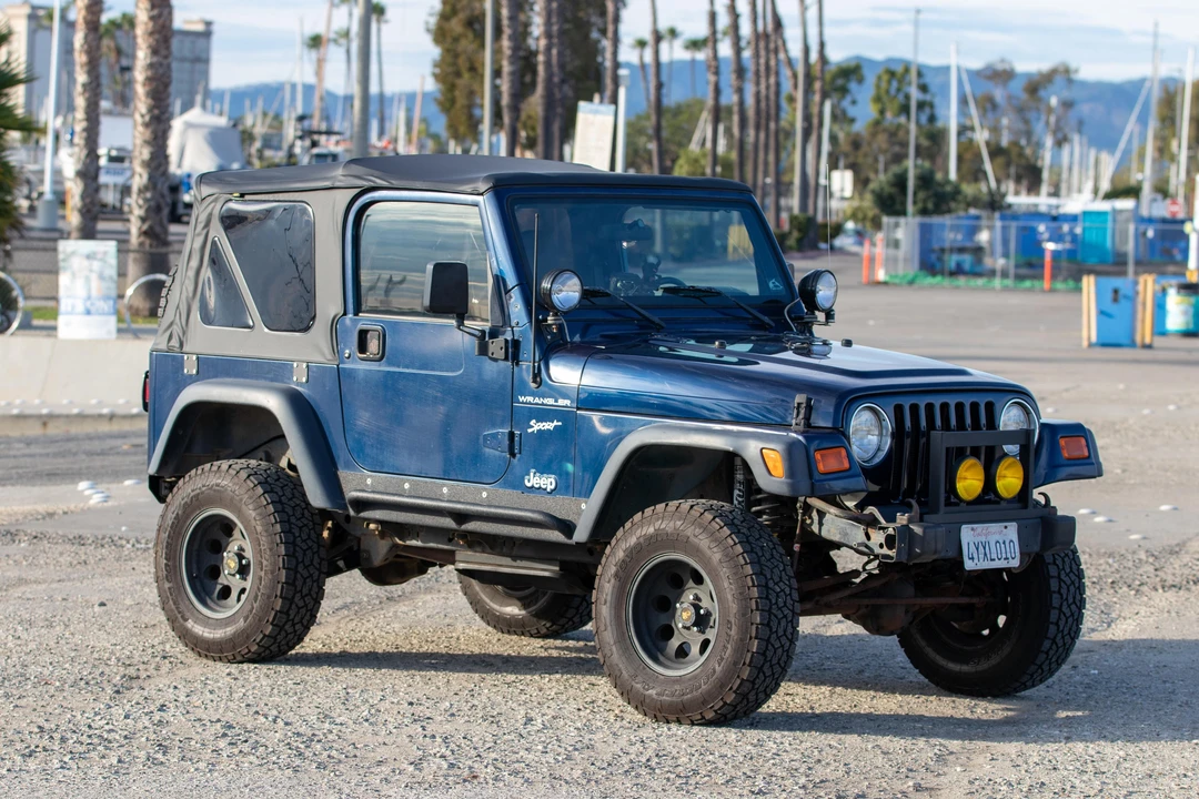 2002 Jeep TJ Wrangler - Image 17 of 31