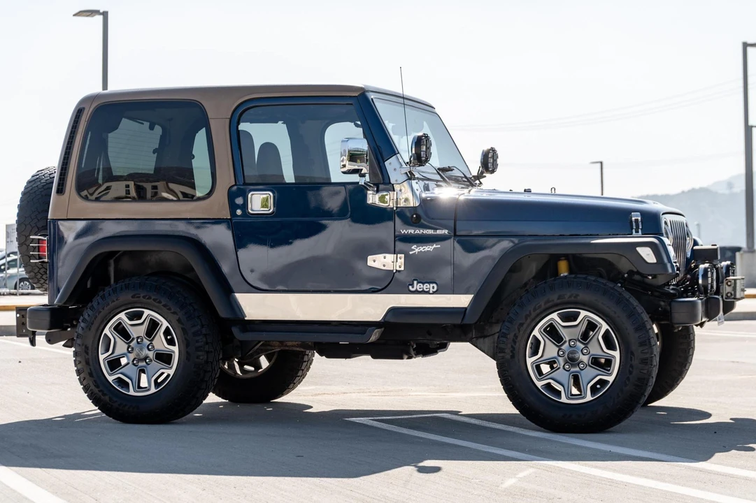 2002 Jeep TJ Wrangler - Image 3 of 31
