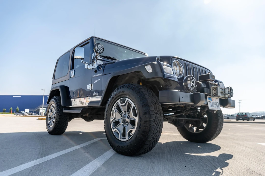 2002 Jeep TJ Wrangler - Image 29 of 31