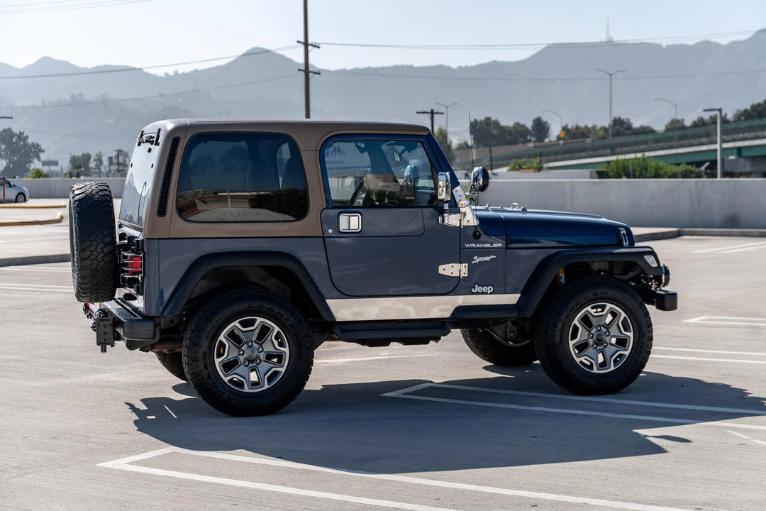 2002 Jeep TJ Wrangler - Image 23 of 31