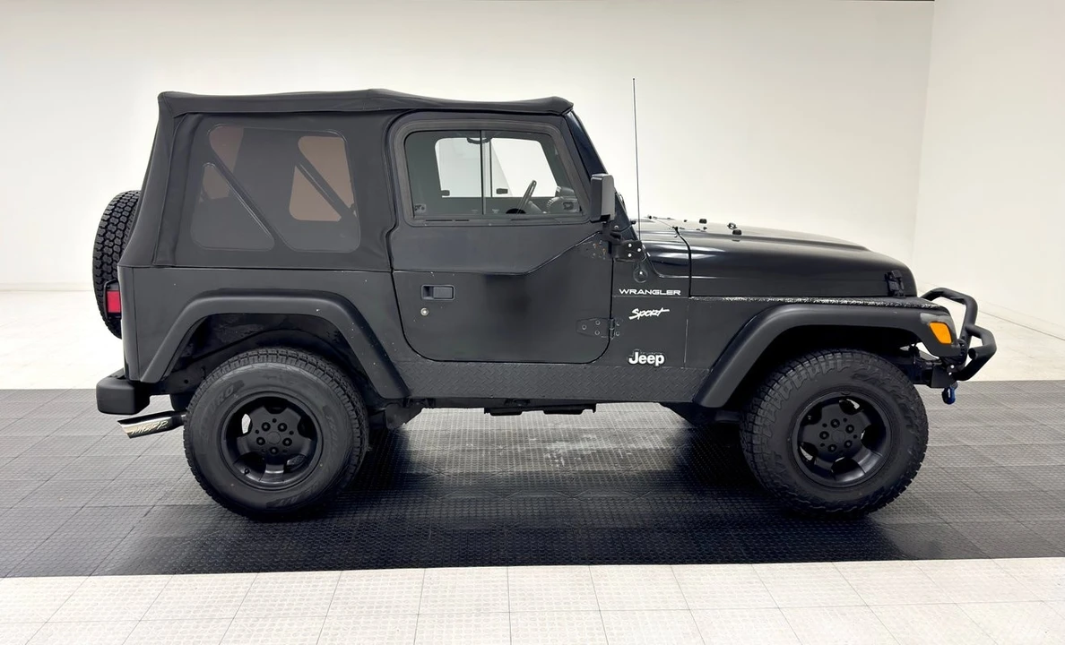 2002 Jeep TJ Wrangler - Image 6 of 12
