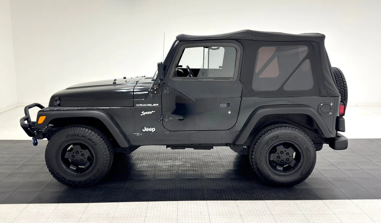 2002 Jeep TJ Wrangler - Image 2 of 12