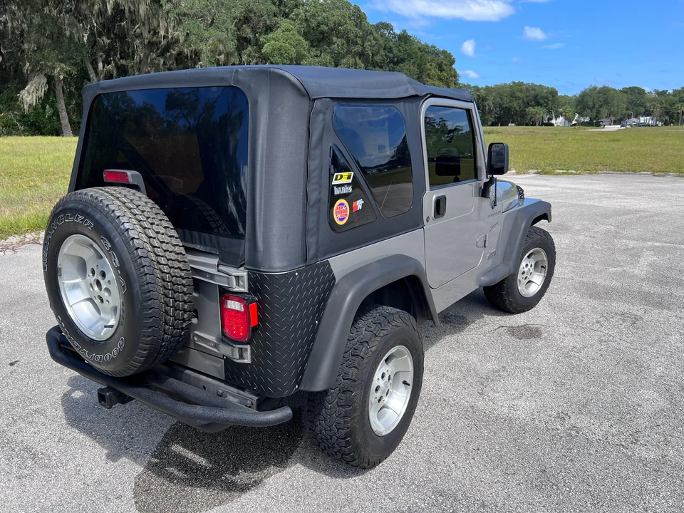 2002 Jeep TJ Wrangler - Image 16 of 31