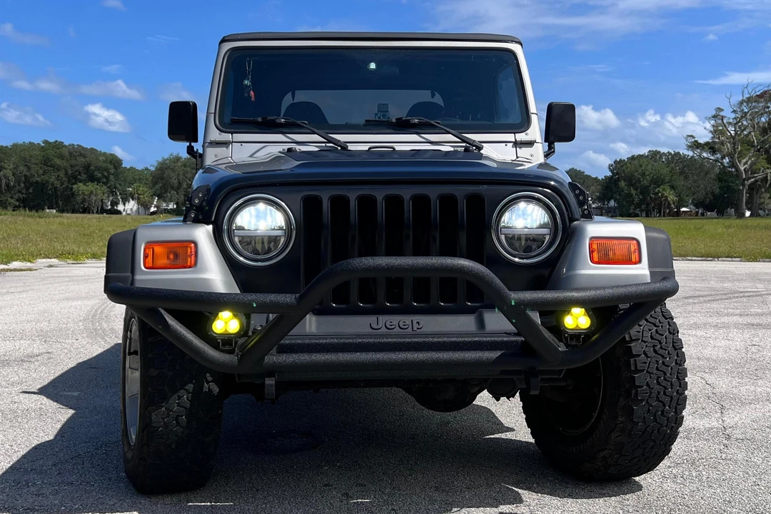 2002 Jeep TJ Wrangler - Image 2 of 31