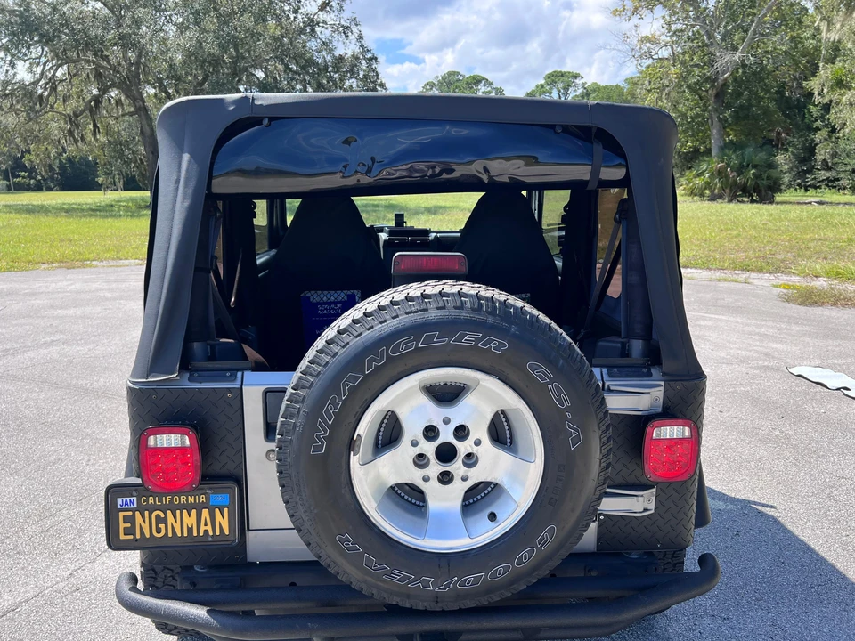 2002 Jeep TJ Wrangler - Image 14 of 31