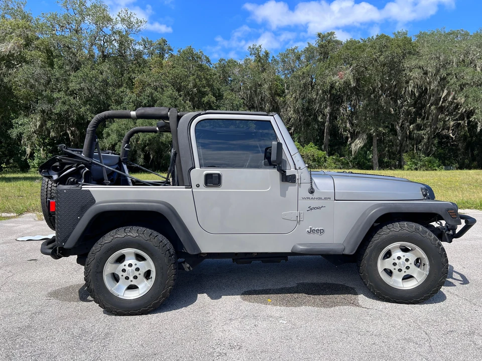 2002 Jeep TJ Wrangler - Image 10 of 31
