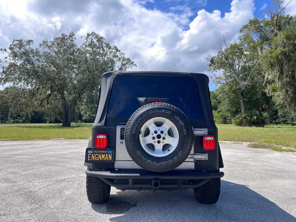 2002 Jeep TJ Wrangler - Image 13 of 31