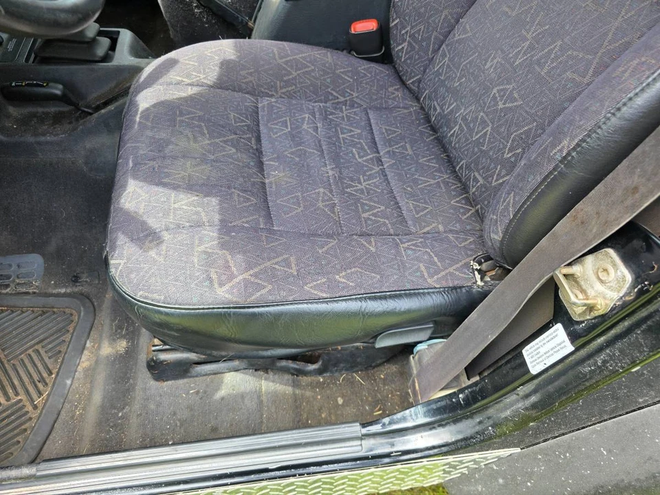 2002 Jeep TJ Wrangler - Image 14 of 14