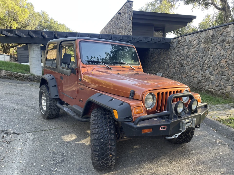 2002 Jeep TJ Wrangler - Image 2 of 31