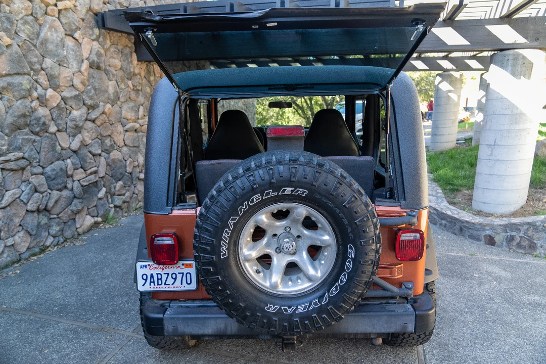 2002 Jeep TJ Wrangler - Image 21 of 31