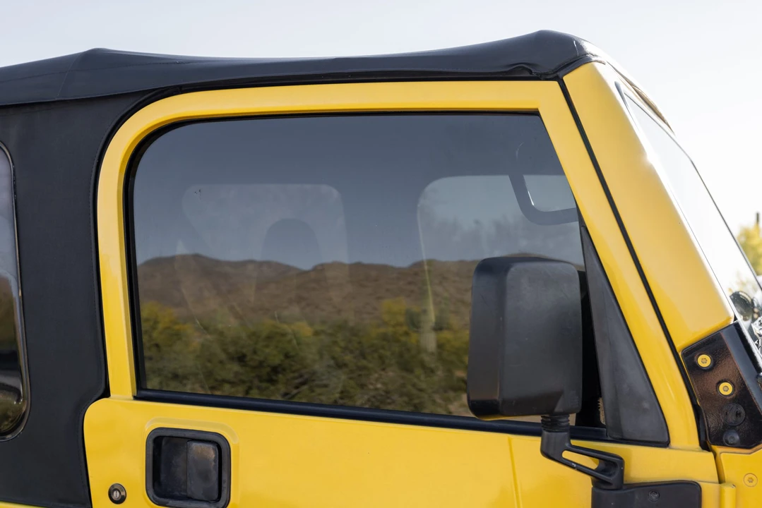 2002 Jeep TJ Wrangler - Image 19 of 31