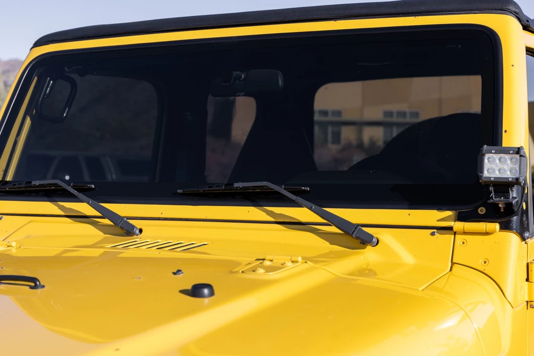 2002 Jeep TJ Wrangler - Image 18 of 31