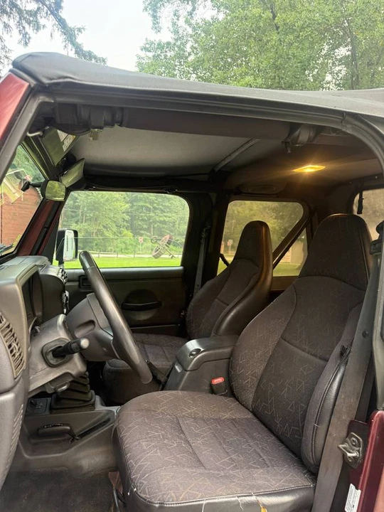 2002 Jeep TJ Wrangler - Image 21 of 24