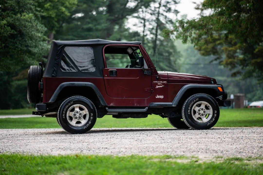 2002 Jeep TJ Wrangler - Image 18 of 24