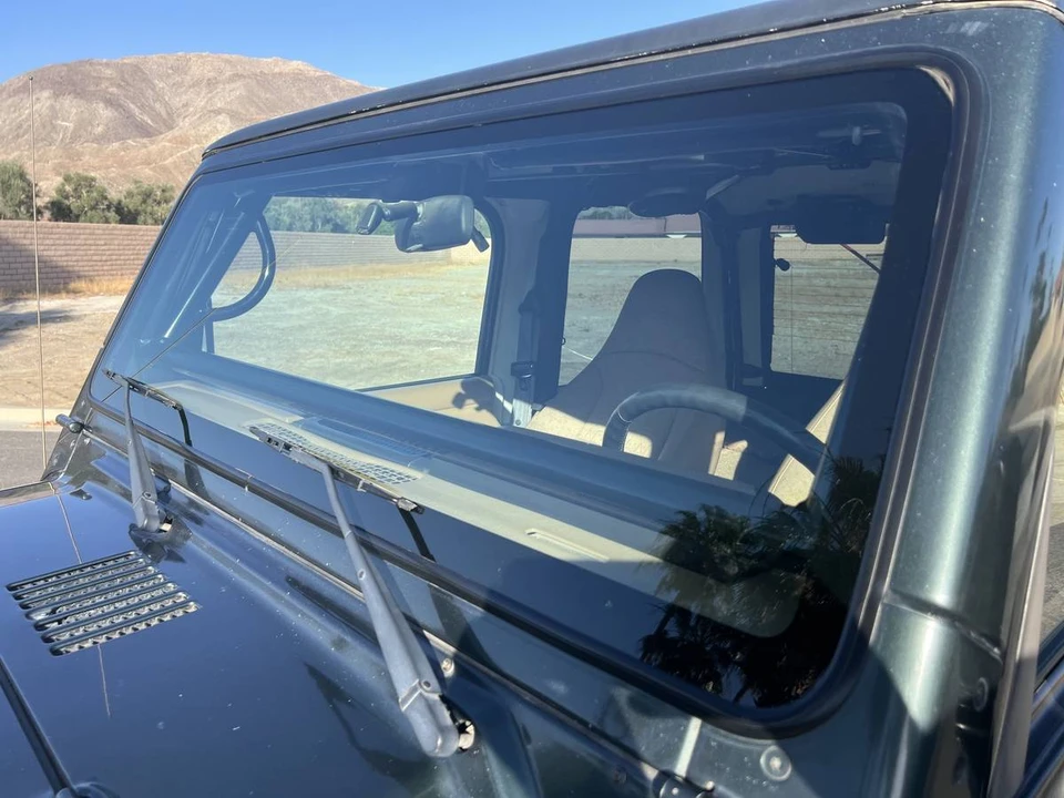 2002 Jeep TJ Wrangler - Image 10 of 24