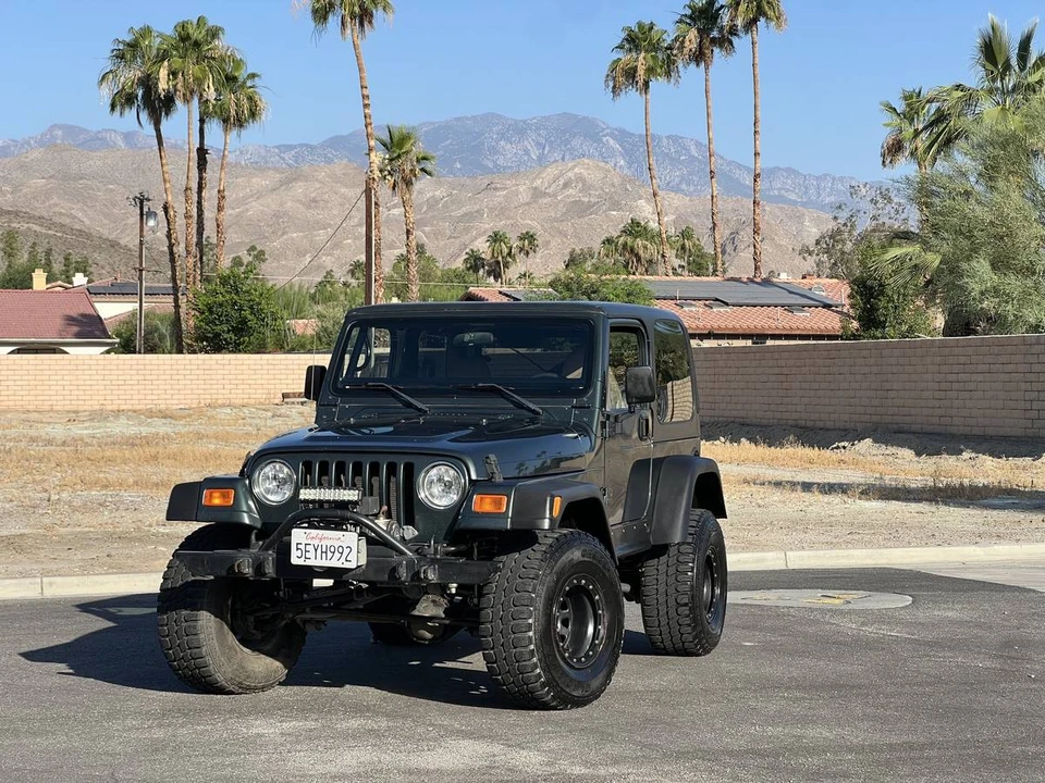 2002 Jeep TJ Wrangler - Image 2 of 24