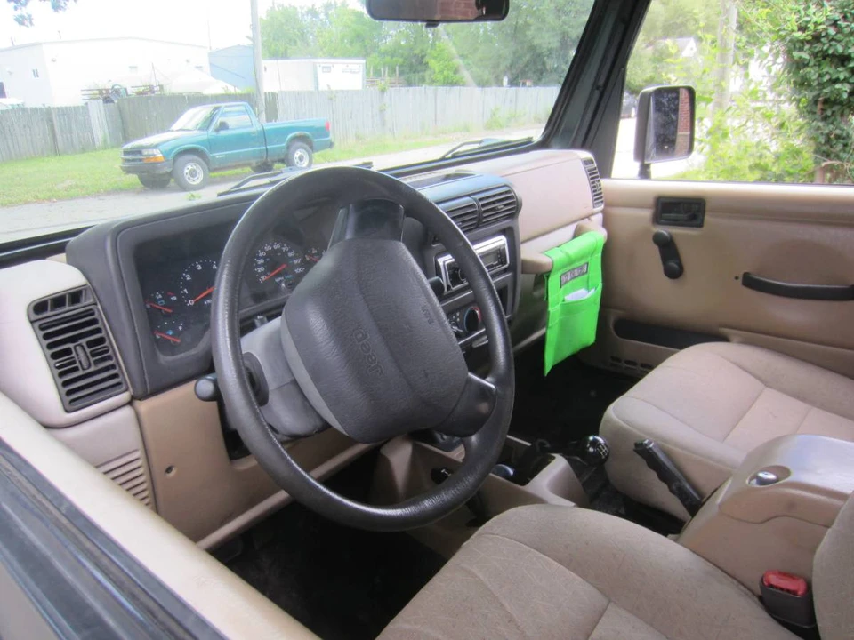 2002 Jeep TJ Wrangler - Image 3 of 10