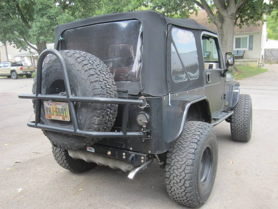 2002 Jeep TJ Wrangler - Image 2 of 10