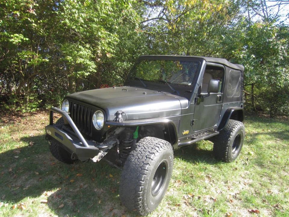 2002 Jeep TJ Wrangler - Image 6 of 10