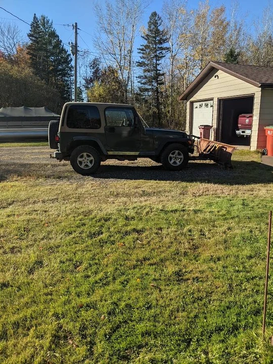 2002 Jeep TJ Wrangler - Image 2 of 3