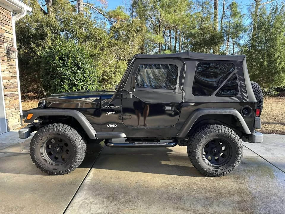 2002 Jeep TJ Wrangler - Image 2 of 7