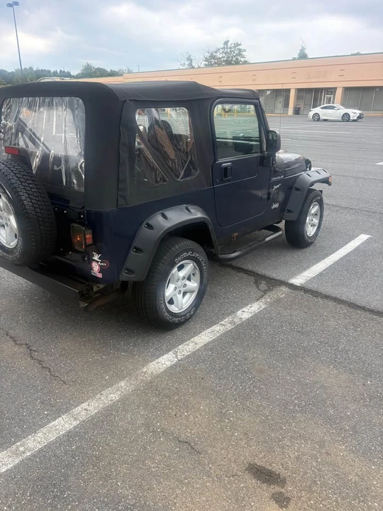 2002 Jeep TJ Wrangler - Image 6 of 9