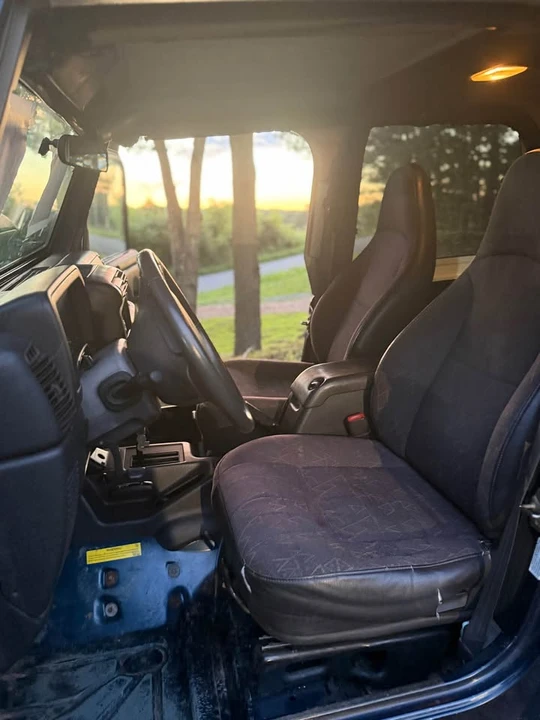 2002 Jeep TJ Wrangler - Image 3 of 7