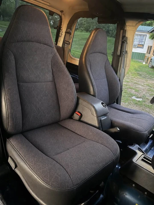 2002 Jeep TJ Wrangler - Image 5 of 7