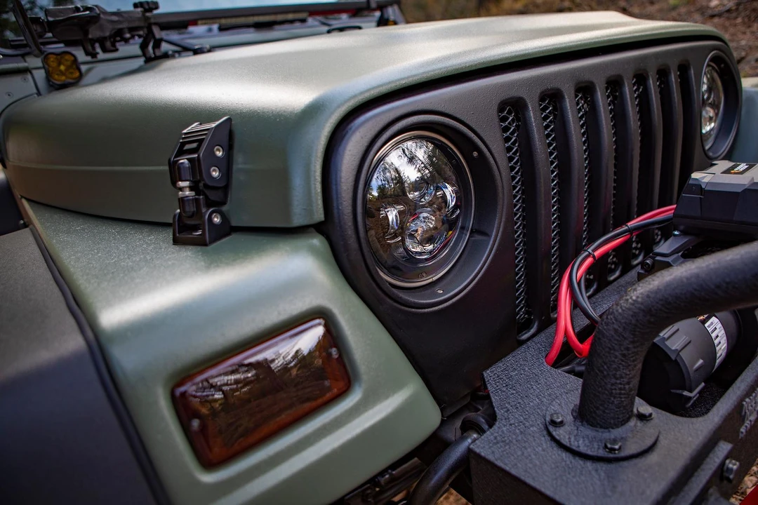 2002 Jeep TJ Wrangler - Image 24 of 31