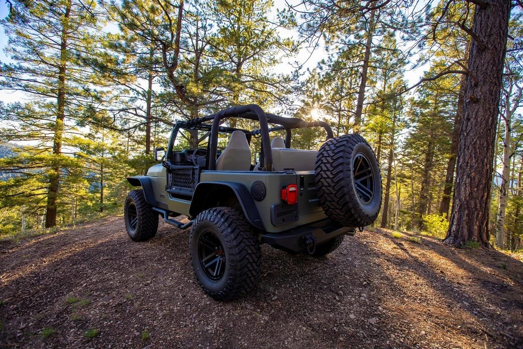 2002 Jeep TJ Wrangler - Image 15 of 31