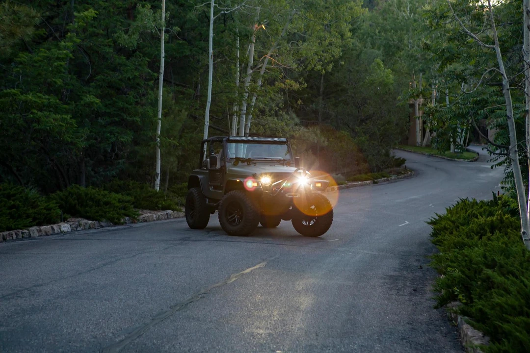 2002 Jeep TJ Wrangler - Image 20 of 31