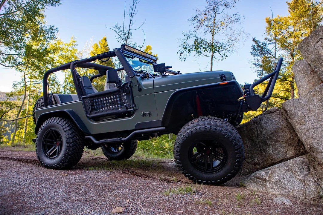 2002 Jeep TJ Wrangler - Image 10 of 31