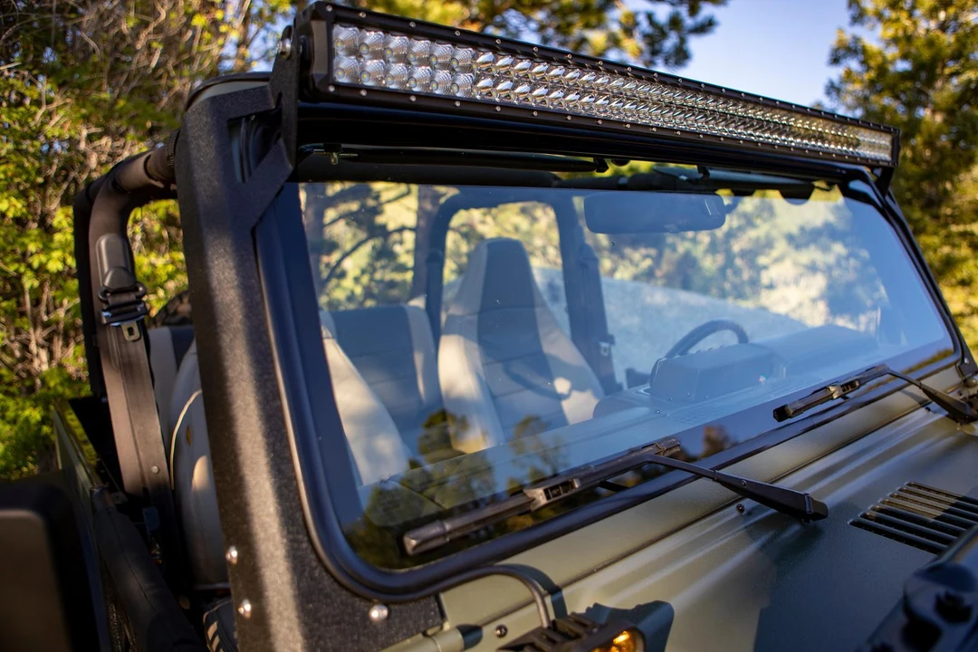 2002 Jeep TJ Wrangler - Image 28 of 31