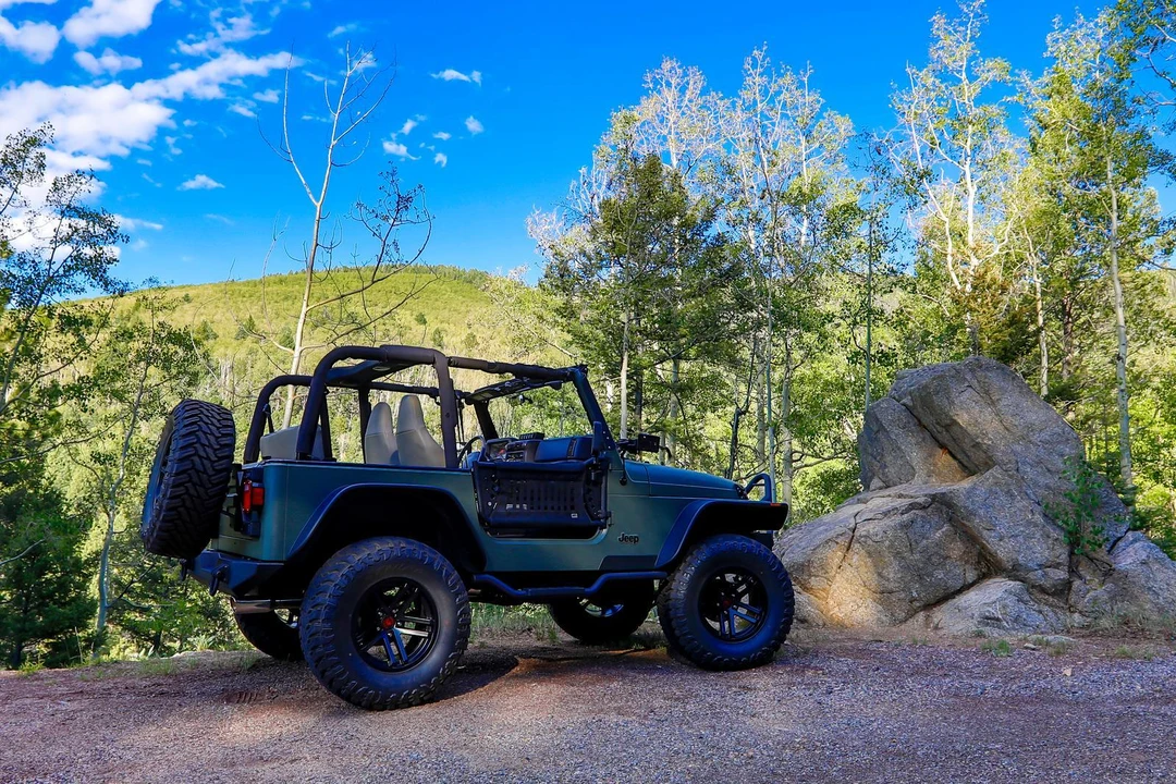 2002 Jeep TJ Wrangler - Image 13 of 31