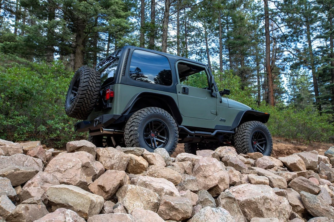 2002 Jeep TJ Wrangler - Image 2 of 31
