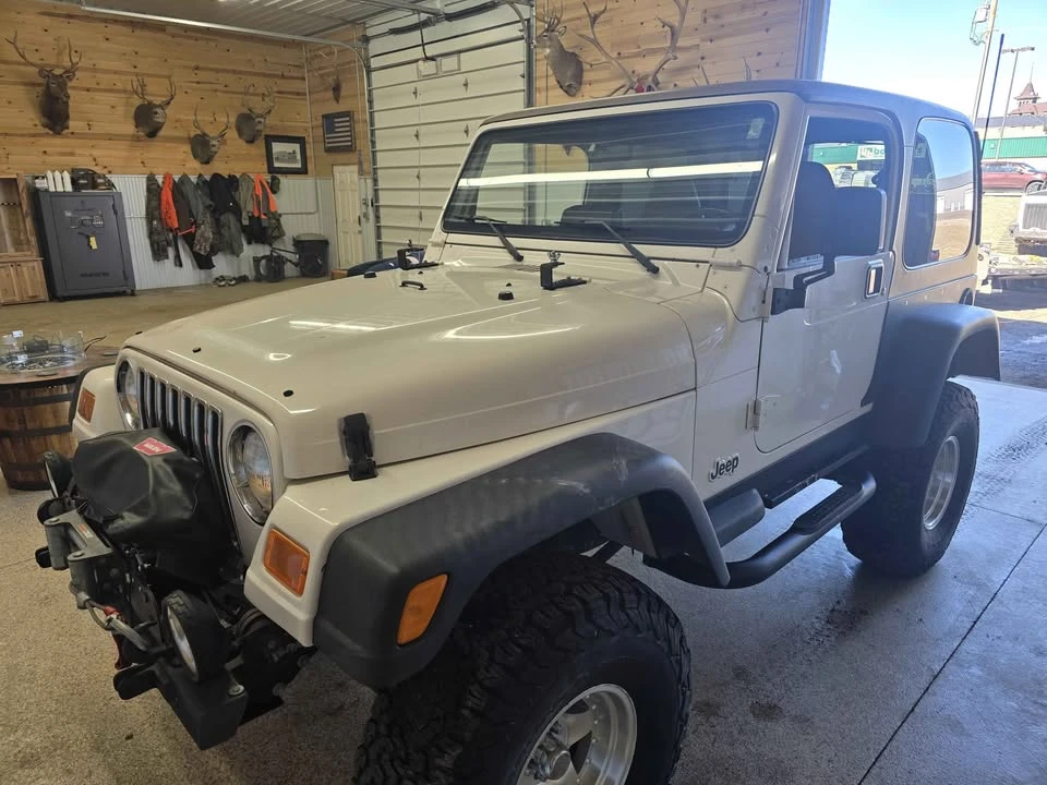 2002 Jeep TJ Wrangler - Image 5 of 10