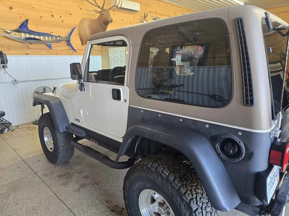 2002 Jeep TJ Wrangler - Image 4 of 10