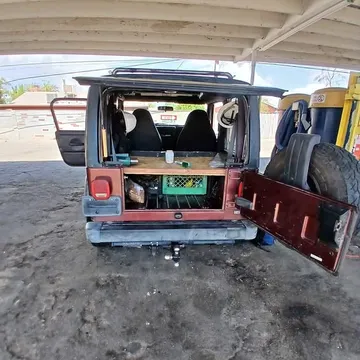 2002 Jeep Wrangler Sport SUV 4D