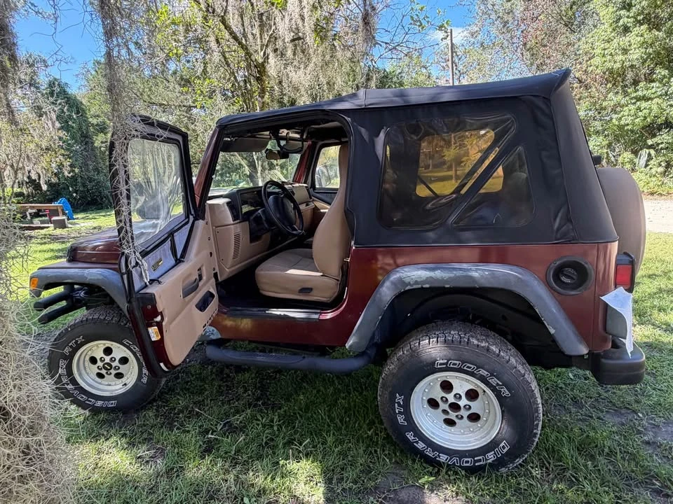 2002 Jeep TJ Wrangler - Image 9 of 10