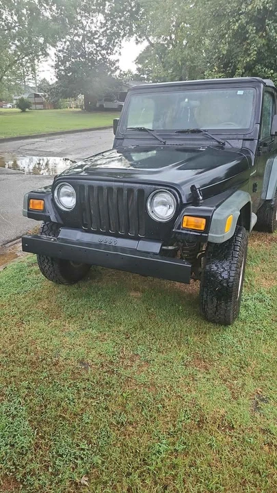 2002 Jeep TJ Wrangler - Image 2 of 7