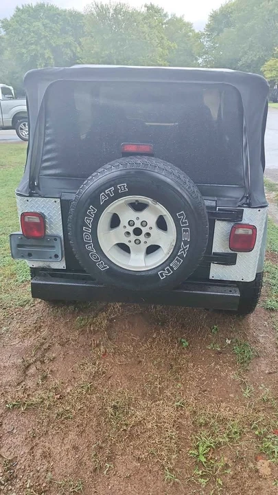2002 Jeep TJ Wrangler - Image 5 of 7