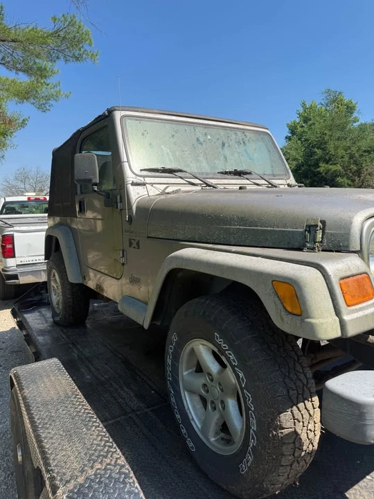 2002 Jeep TJ Wrangler - Image 11 of 14
