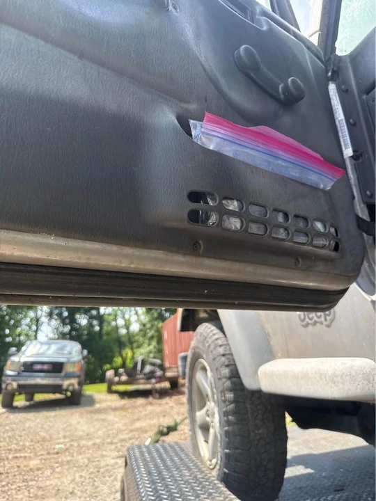 2002 Jeep TJ Wrangler - Image 3 of 14