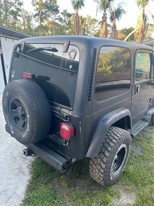 2002 Jeep TJ Wrangler - Image 5 of 7