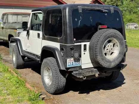 2002 Jeep TJ Wrangler - Image 3 of 8