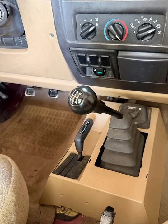 2002 Jeep TJ Wrangler - Image 14 of 15
